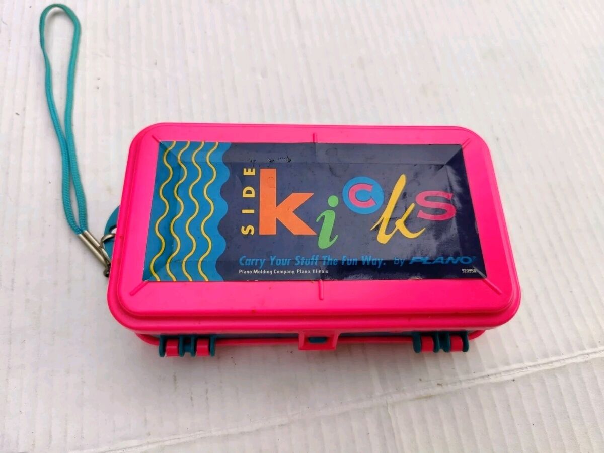 Caixinha de pesca Rosa e Azul c Roxo